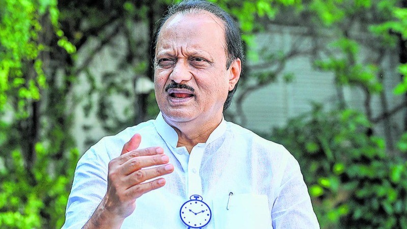 प्लेन क्रैश में महाराष्ट्र के उपमुख्यमंत्री अजित पवार समेत 5 लोगों की मौत, समर्थकों में शोक की लहर