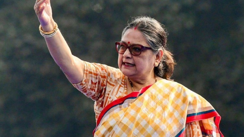 TMC में बड़ी बगावत, 20 सांसदों ने थामा NDA का दामन, ममता बनर्जी की बढ़ीं मुश्किलें
