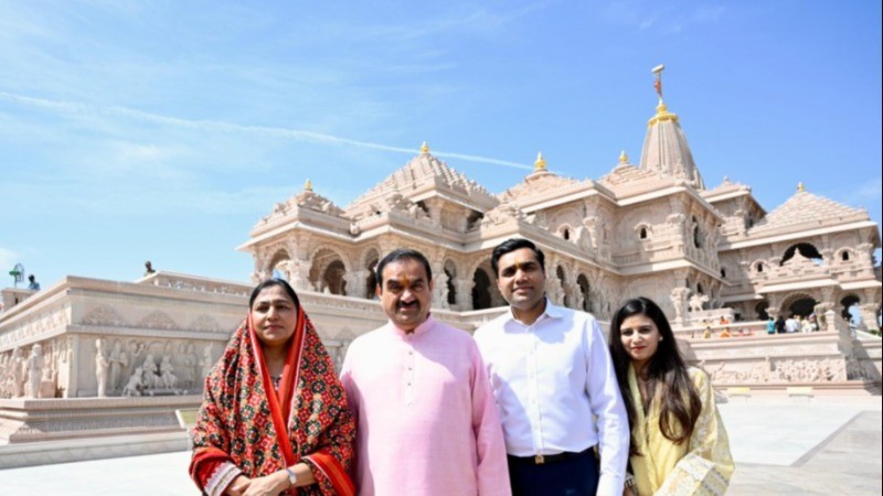 हनुमान जन्मोत्सव पर गौतम अडाणी ने अयोध्या में परिवार सहित किए प्रभु श्रीराम के दर्शन