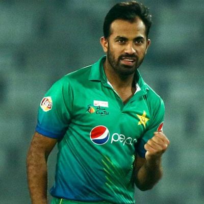पाकिस्तान के इस दिग्गज तेज गेंदबाज ने टेस्ट क्रिकेट को अलविदा कहा