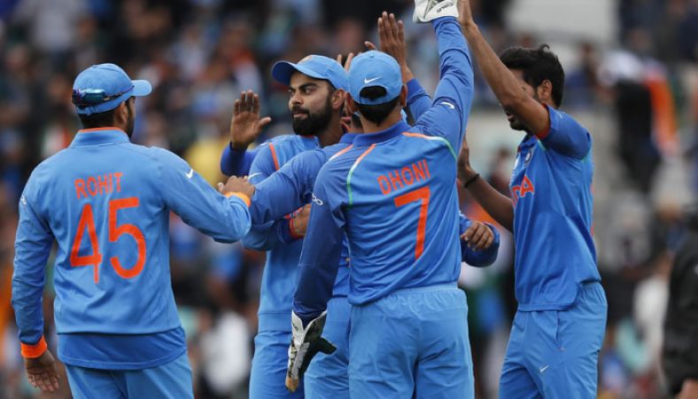 IND VS SL : भारत की 168 रन से विराट जीत, माही ने खेला 300 वा वनडे