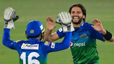 Shaheed Afridi to be seen playing in PSL for the last time, becomes part of team