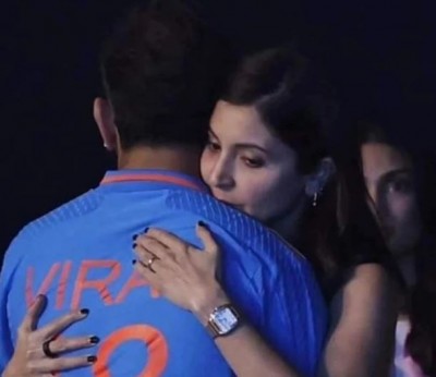 World Cup में हार के बाद अनुष्का शर्मा की आँखों से झलके आंसू, शाहरुख खान ने शेयर किया खास मैसेज