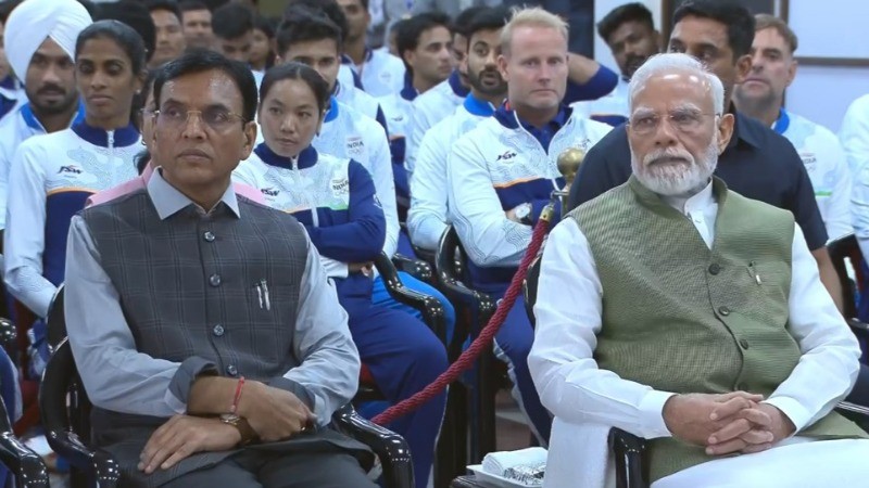 प्रधानमंत्री नरेंद्र मोदी ने की एशियन गेम्स के पदकवीरों से मुलाकात, कहा खिलाड़ियों ने बढ़ाई तिरंगे की शान