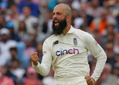 Moeen Ali Jokes About Deleting Messages from Stokes in Retirement Announcement
