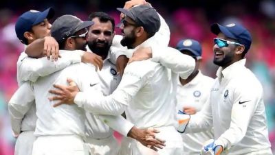 India vs Australia 4th test : India enforces follow-on, Kuldeep Yadav picks five wickets