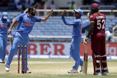 India defeats West Indies in the fifth and final ODI match
