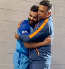 Kohli and Dravid Reunite in Dominica for Test Match :See what Kohli says
