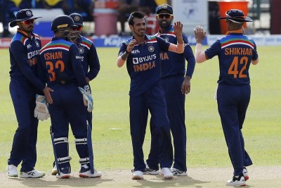 INDvsSL मैच में शिखर के साथ ईशान ने सात विकेट से जीत की हासिल