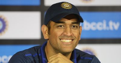 'Dada mein toh isika hissa hu' MS Dhoni declines  to inaugurate stand named after him