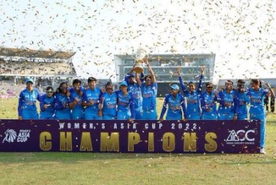 BCCI's Big Announcement: Equal Pay for women and men cricketers, Know their match fees