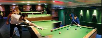 That’s what they do! Virat and MS Dhoni play snooker during free time.