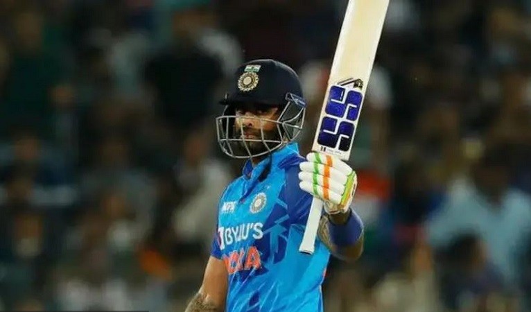 Suryakumar becomes top run-scorer for India in a CY in T20Is