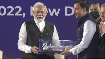 Big news: PM Modi handed over torch at Chess Olympiad
