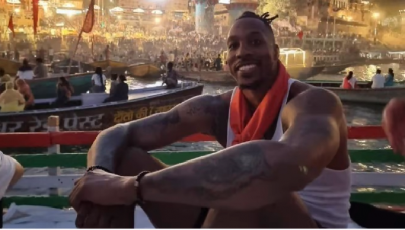 American basketball player reached Kashi to have darshan of Maa Ganga, video went viral