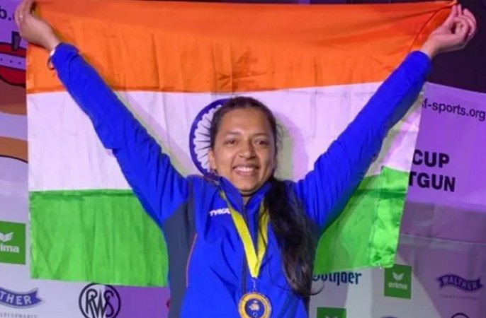 Sift Kaur Samra won silver medal in Junior World Cup