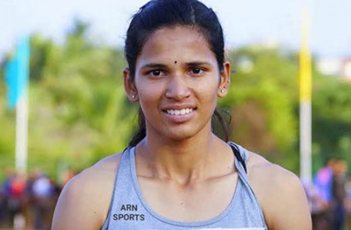 Jyoti Yaraji sets new record in hurdles in UK