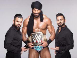 WWE -दिल्ली में ट्रिपल एच से भिड़ने के लिए तैयार भारतीय मूल का यह रेसलर
