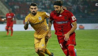 इंडियन सुपर लीग: मुंबई और नार्थ ईस्ट यूनाइटेड के बीच रोमांचक ड्रा, 2-2 पर ख़त्म हुआ मुकाबला