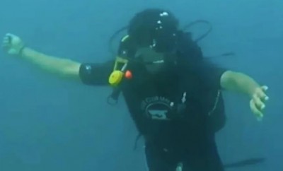 Video: Neeraj Chopra practising Javelin throw even underwater