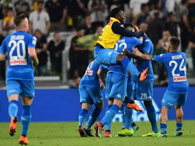 Koulibaly gives Napoli victory, Juve lead one point