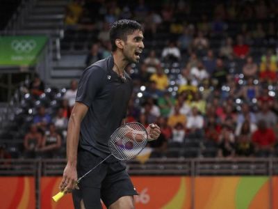 Srikanth eases into pre-quarters of World Badminton C'ships