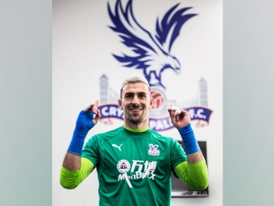 Guaita signs contract extension with Crystal Palace