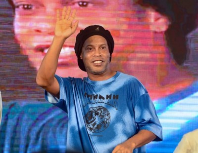 Durga Puja Meets Football: Ronaldinho's Charitable Visit to Kolkata