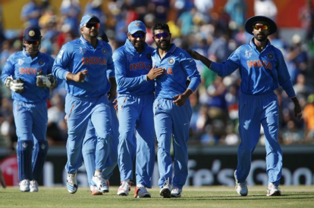 विश्वकप : होली पर भारत की जीत चौका, देशभर में जश्न का माहौल