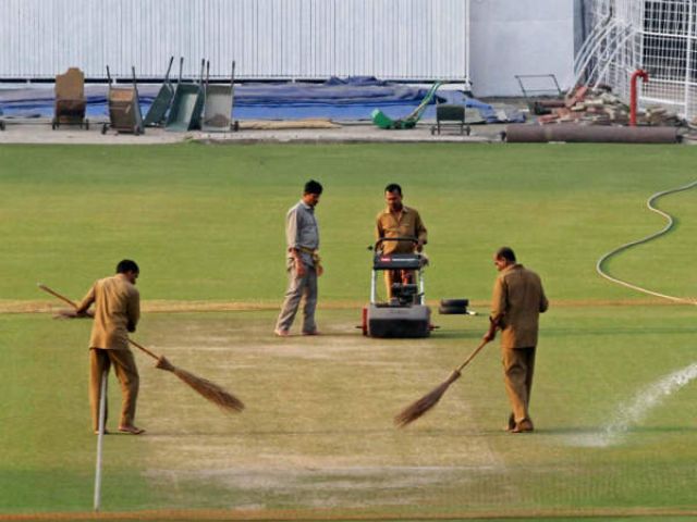 क्रिकेट : गांगुली ने कहा बल्लेबाजी के अनुकूल होगा ईडन का विकेट