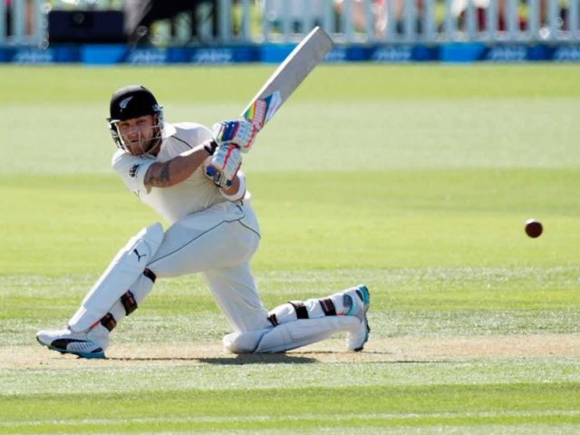 क्रिकेट : न्यूजीलैंड ने अनुभवी खिलाड़ियों को फिर से टीम में लिया