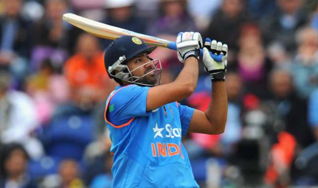 क्रिकेट जगत में हिटमैन के नाम से जाने जाते है रोहित शर्मा