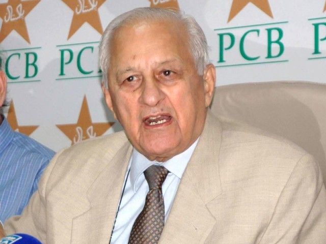 पीसीबी अपने धमकी भरे बयान से पलटा