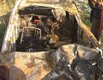उत्तरप्रदेश: ट्रक की टक्कर से कार में लगी भयंकर आग, 5 लोगों की मौत