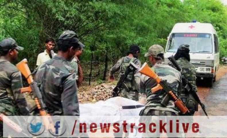 नक्सली हमले में एक BSF अधिकारी सहित दो शहीद