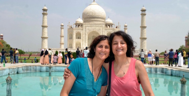 अंतरिक्ष यात्री सुनीता ने बहन के साथ किया ताजमहल का दीदार