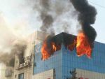 इंदौर की बहुमंजिला इमारत में लगी भीषण आग
