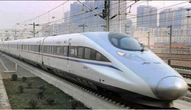 सरकार ने बुलेट ट्रेन के किराए का किया एलान , मुंबई-अहमदाबाद रूट पर पड़ेंगे 12 स्टेशन