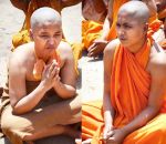 धर्म की रक्षा के लिए महिलाओं ने उठाई आवाज, नागा सन्यासिन की पूर्ण हुई दीक्षा