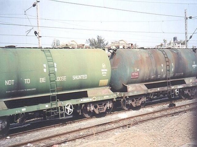 मालगाड़ी के वैगन से LPG लीक, रेलवे यातायात प्रभावित