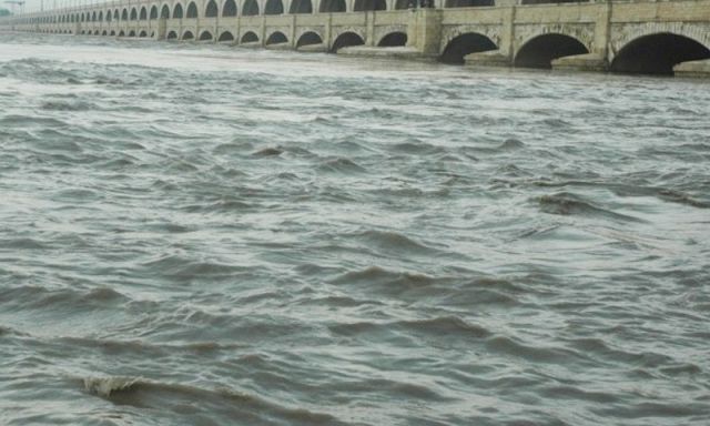 पाकिस्तान की भभकी, सिंधु का पानी रोका तो चीन रोकेगा ब्रम्हपुत्र का पानी