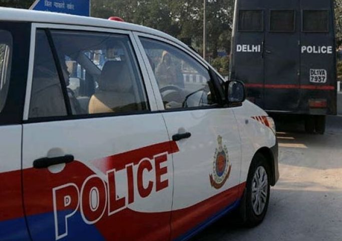 दिल्ली में ट्रिपल मर्डर ने उड़ाए पुलिस के होश