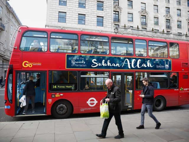 रमजान के दौरान ब्रिटेन में बसों पर लिखा जायेगा 'सुभानअल्लाह'