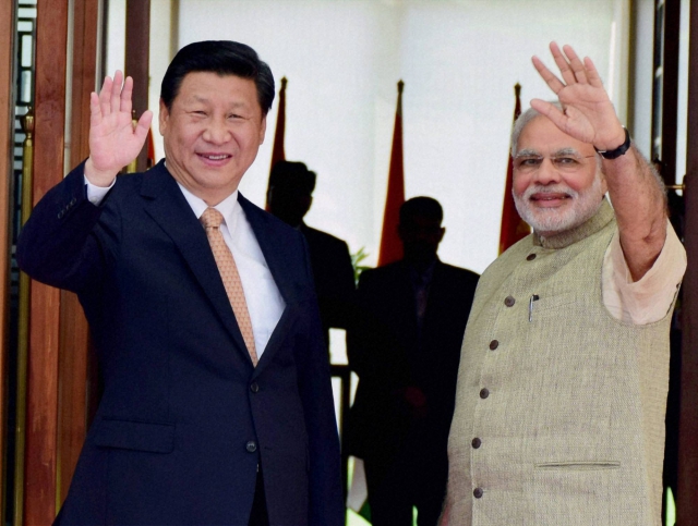 भारत और चीन की कमांड शक्तिशाली हाथों में