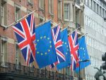 यूरोपीय संघ को लेकर ब्रिटेन में मतदान जारी, फैसला शुक्रवार को