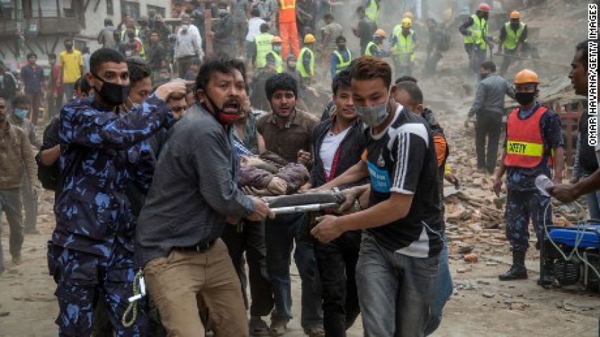 नेपाल : मृतकों की संख्या 6000 पार, 15000 तक पहुँच सकता है आंकड़ा
