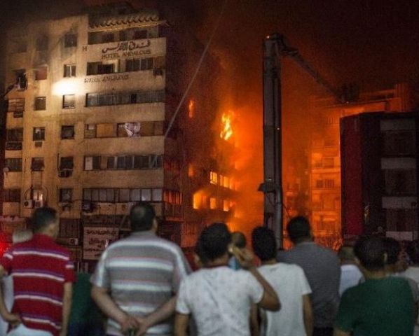 काहिरा में आग से 3 मरे, 91 घायल