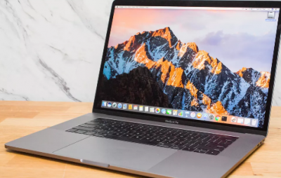MacBook Pro : बहुत कम कीमत में खरीदने का मौका, 80 फीसद तक बेहतर परफॉर्मेंस देने में सक्षम
