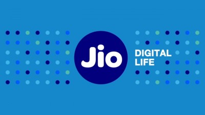 Jio's new Android smartphone to knock soon