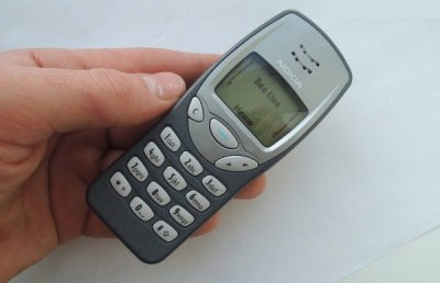 Nokia 3210 (2024) teased with a new design